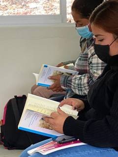 PRESENTACIÓN DE LIBRO EN NORMAL RURAL DE TAMAZULAPAM, OAXACA (18 DE MAYO DE 2022). 