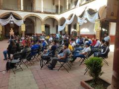 PRESENTACIÓN DE LIBRO EN NORMAL RURAL DE TIRIPETÍO (11 DE MAYO DE 2022).